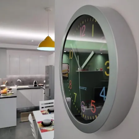 2br Modern Spacious Apartment